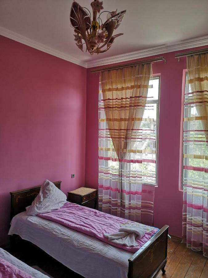 Shorena'S House Sugdidi Exterior foto