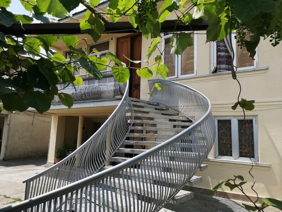 Shorena'S House Sugdidi Exterior foto